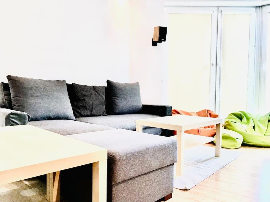 Nowoczesny Apartament Na Pradze Warschau Exterior foto